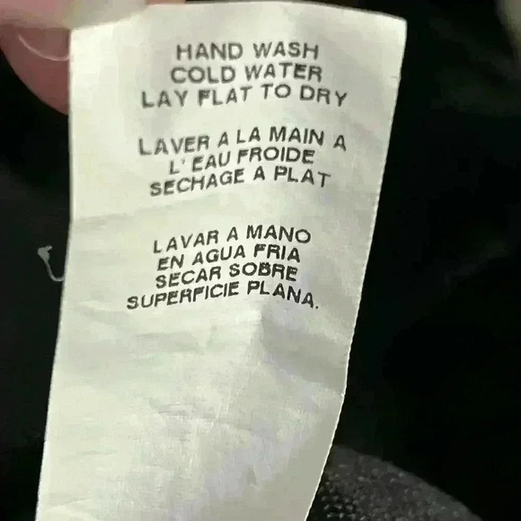 FifteenTwenty Black Fuzzy Soft Sweater Size Medium - Picture 4 of 8